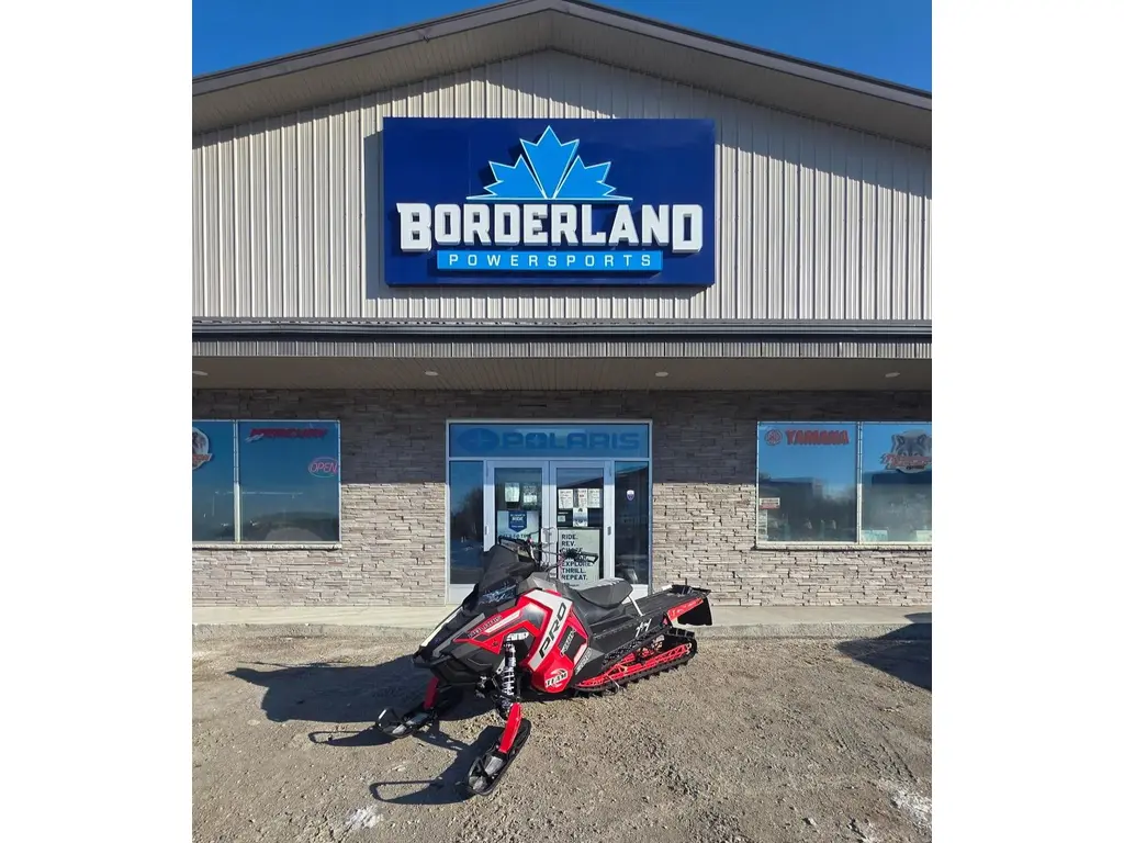 2017 Polaris 800 RMK KHAOS 155 SC-SELECT 155