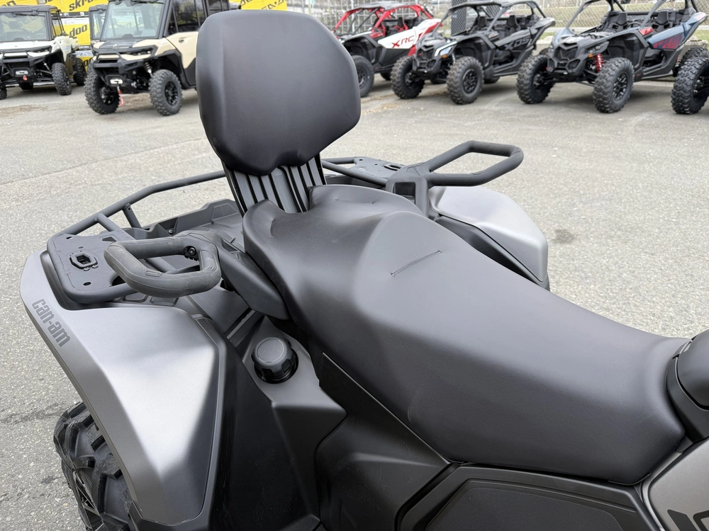 2026 Can-am Outlander Max Xt 700 alt