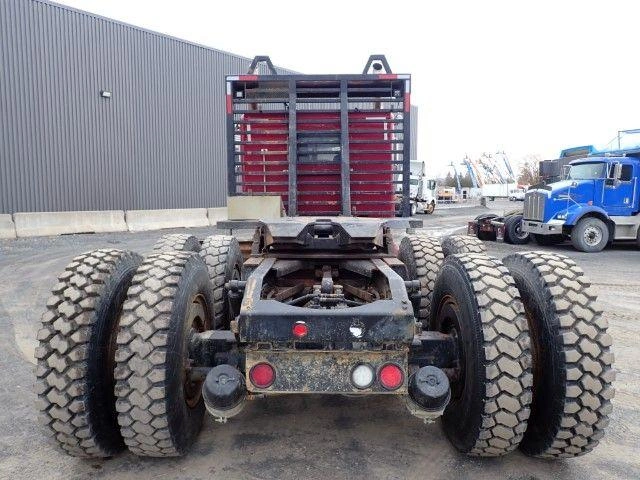 Peterbilt 367 2015