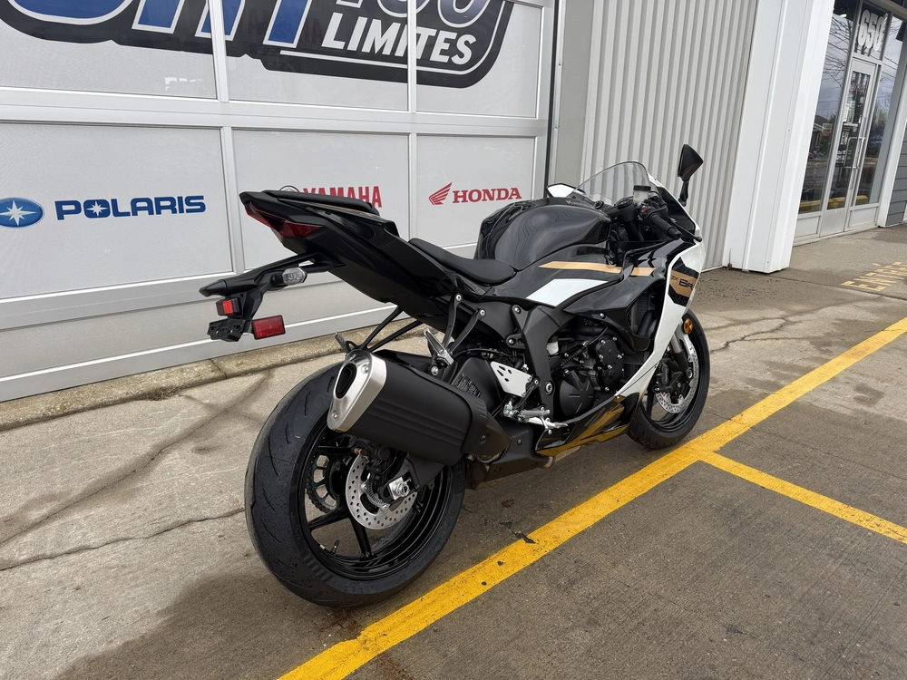 2026 Kawasaki Ninja Zx-6r alt