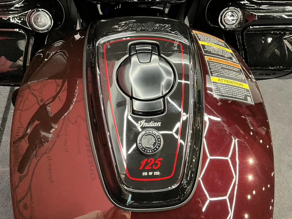 Indian Motorcycle Challenger 125e Anniversaire Elite 2026 alt