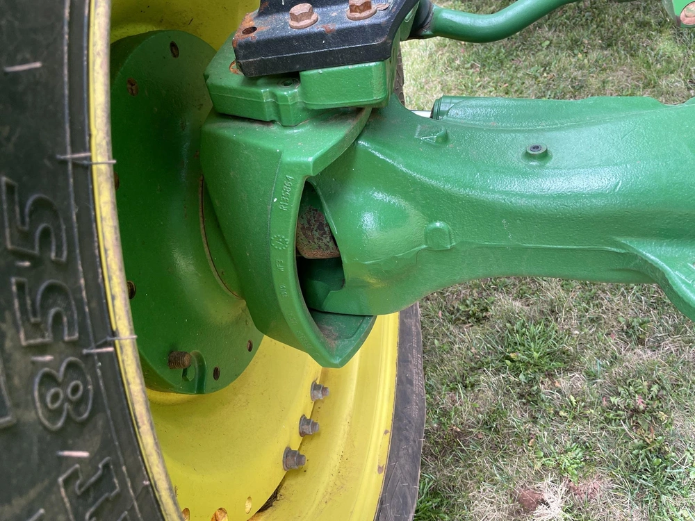 2014 John Deere 8295r alt