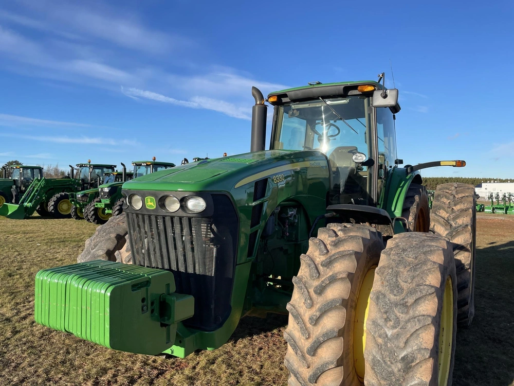 2008 John Deere 8330 alt