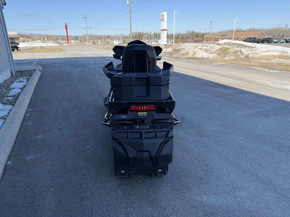 Polaris Titan Adventure 800 155 Es 2023 alt