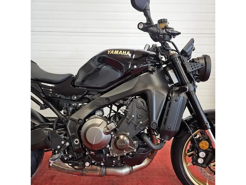 2026 Yamaha XSR 900 thumbnail 12
