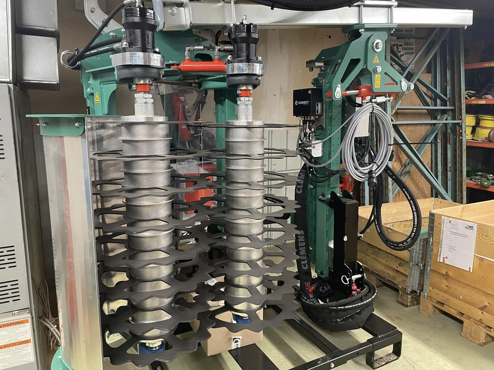 Clemens Pre-pruner 2024 alt