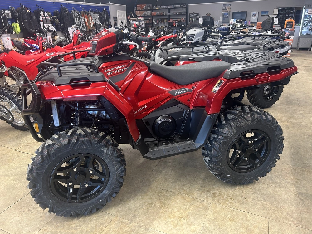 2026 Polaris 2026 Poalris Sportsman 570 Trail Sunset Red alt