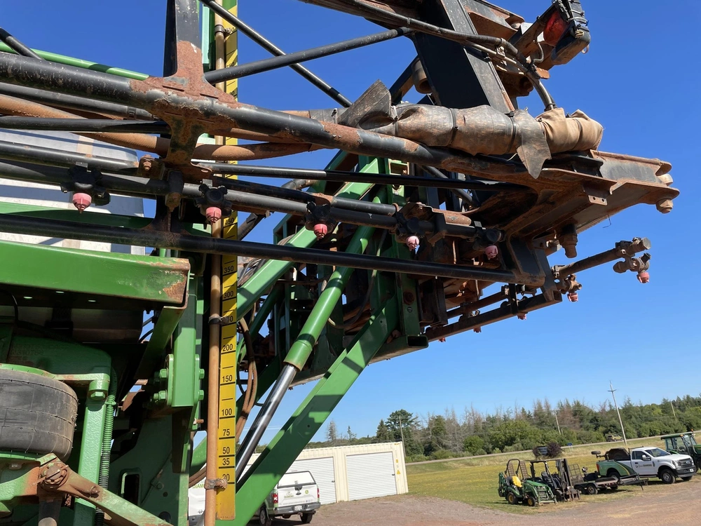 2011 John Deere 4730 alt