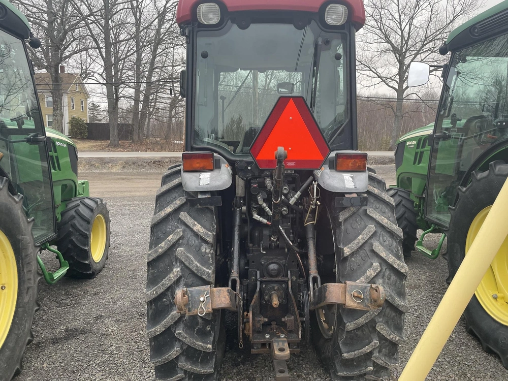 2013 Case Ih Farmall 105v alt