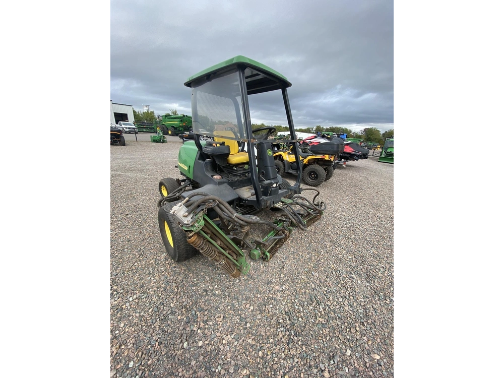 2005 John Deere 3235c alt