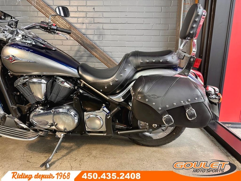 2025 Kawasaki Vulcan 900 Classic alt