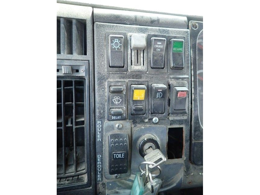 Freightliner Fl80 2003