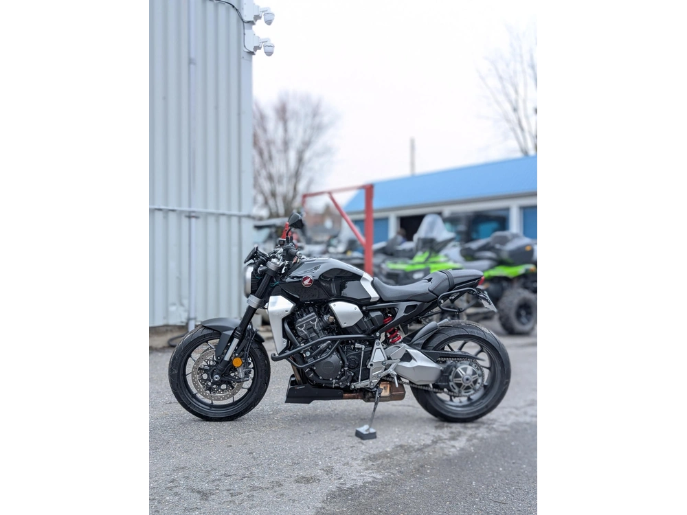 Honda Cb1000r 🎯 Moto Naked 1000cc Style Rétro Performance Mt10 Z900 Rs Gsxs1000 Confort 🟢 2019 alt