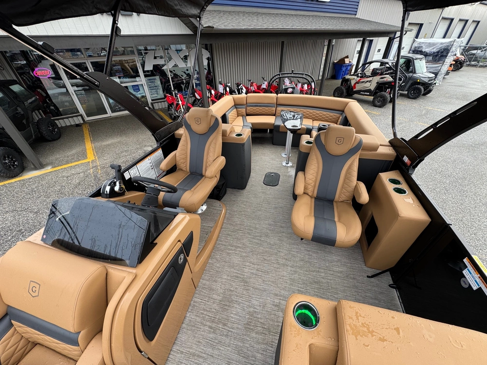 2026 Godfrey Marine Mc 235 Ultra Lounger Cocaptain alt