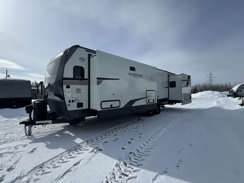 2026 Forest River ROCKWOOD SIGNATURE 8339FK