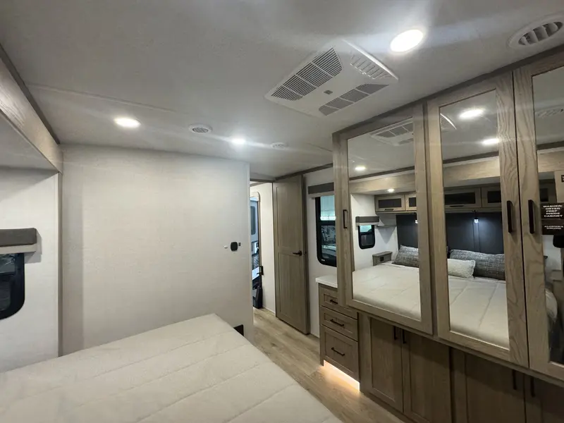 2026 Forest River ROCKWOOD SIGNATURE 8339FK