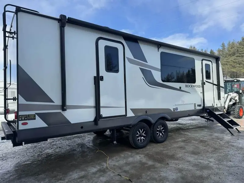 2026 Forest River ROCKWOOD ULTRA LITE 2619FK
