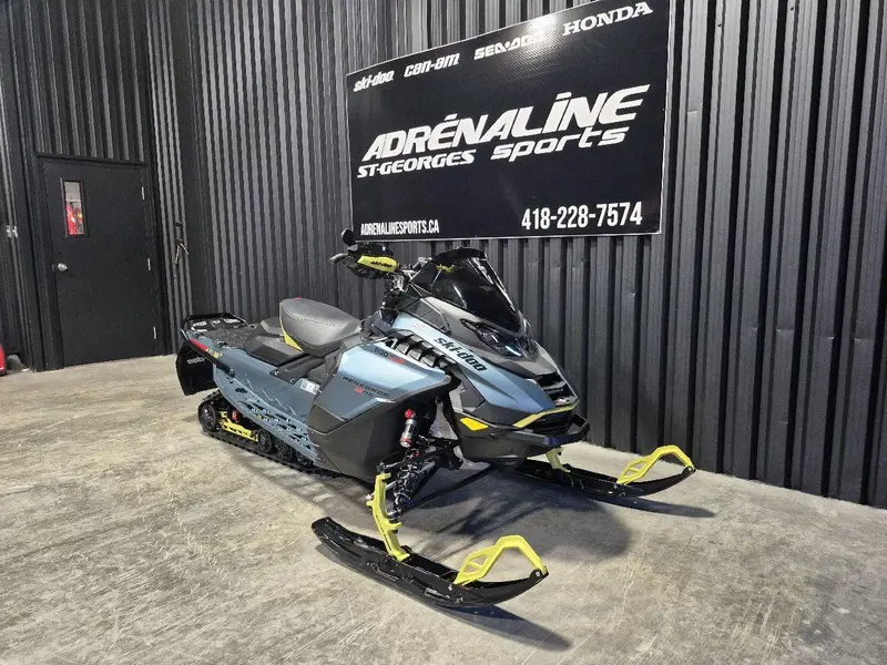 2026 Ski-Doo RENEGADE X-RS 900 ACE Turbo R thumbnail 2