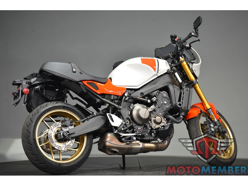 2024 Yamaha Xsr900 alt