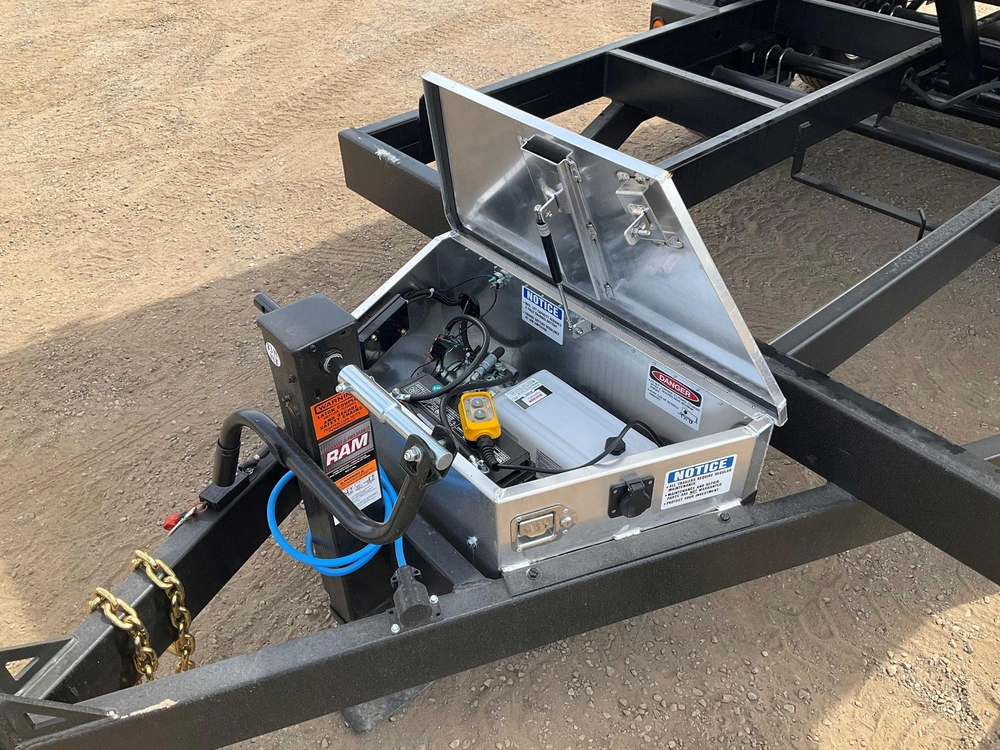 2026 Canada Trailers 83x14 7 Ton Dump Trailer alt