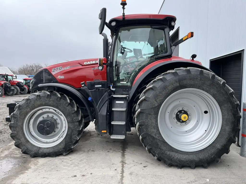 Case IH Optum 270CVX 2023