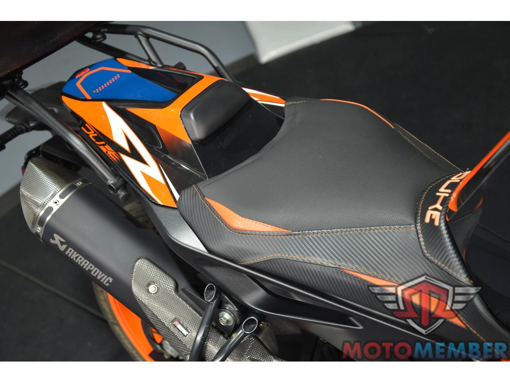 2022 Ktm Duke 890 R alt