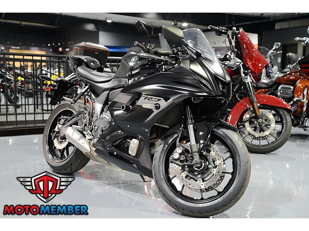 2025 Yamaha Yzf-r7 alt