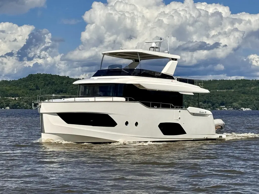 Absolute NAVETTA 58 2024