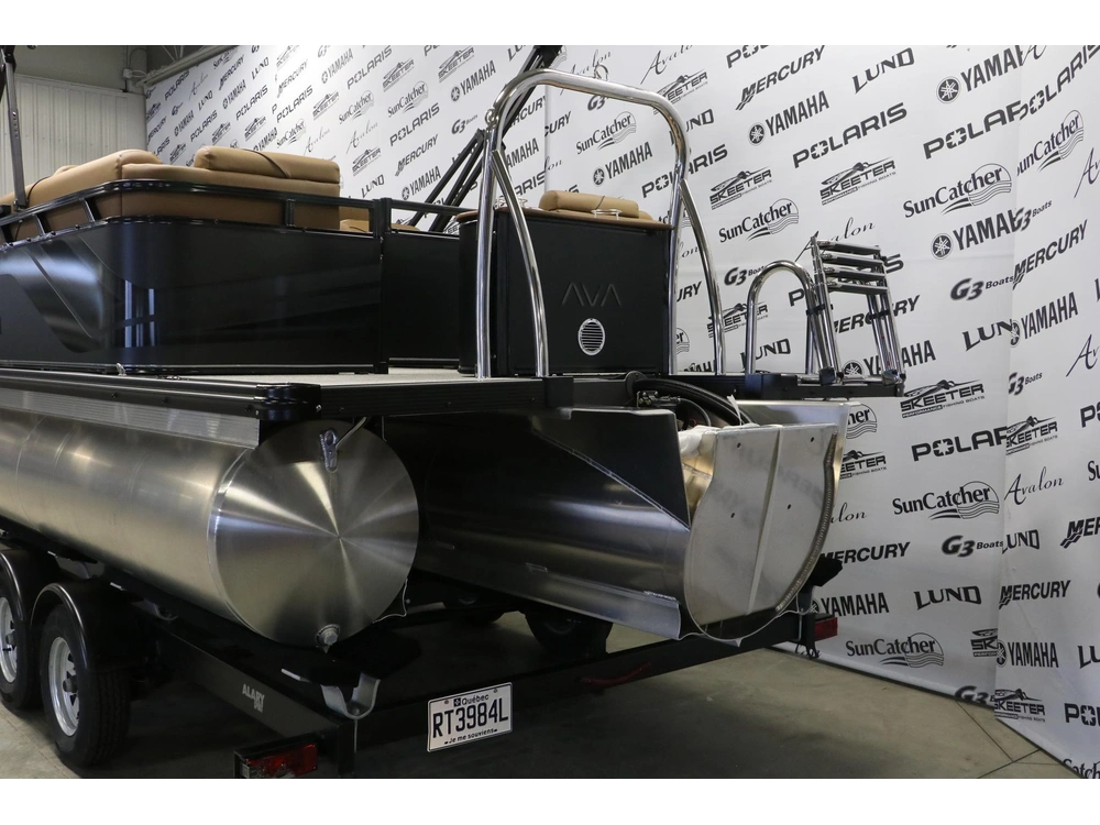 Avalon Venture 2385 Ql + Yamaha Vmax 115 Hp 2026 alt