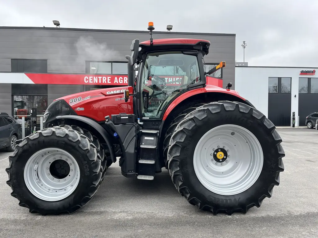 2024 Case IH Optum Optum 300 CVX