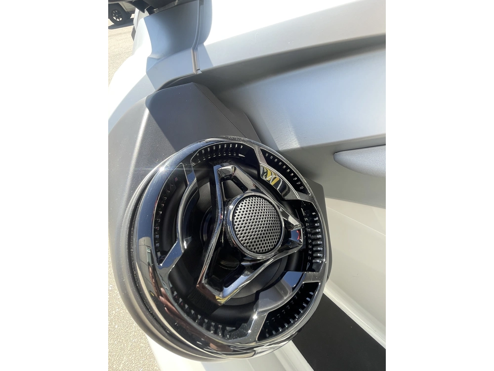 2026 Sea-doo Gtx Limited 325 (sound System) alt