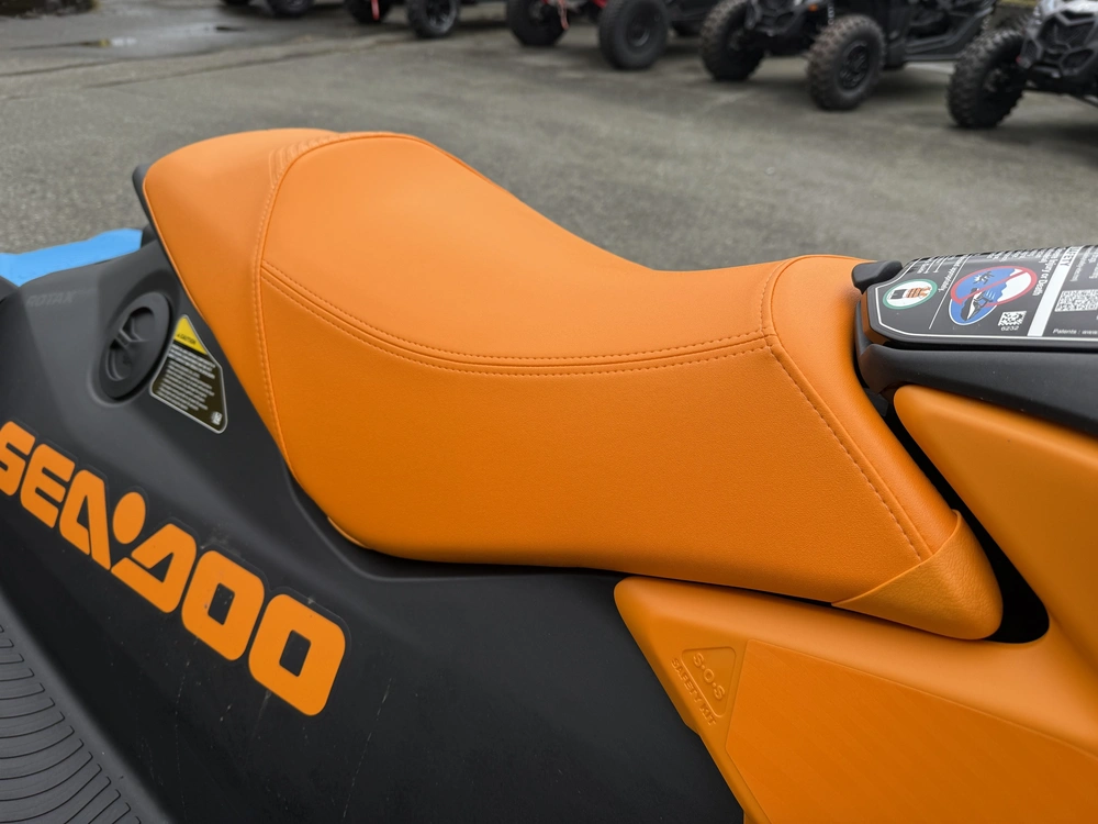 2026 Sea-doo Spark™ 1up Trixx-90 (sound System) alt