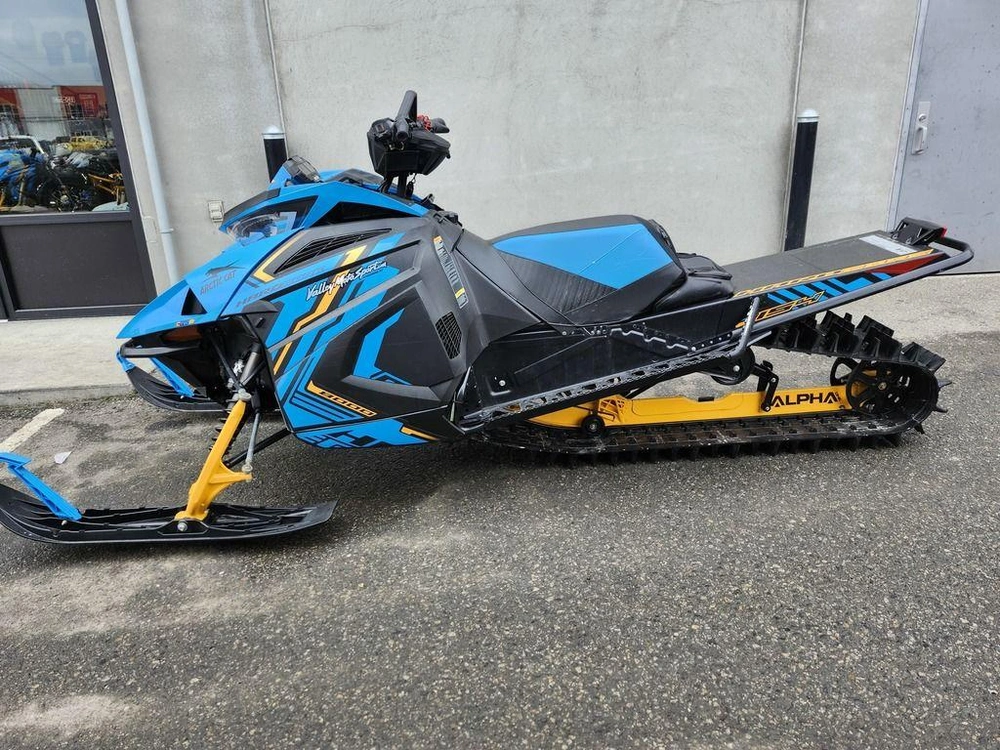 2023 Arctic Cat M 8000 Hardcore Alpha One 154"/2.60" Manual Skye Blue alt