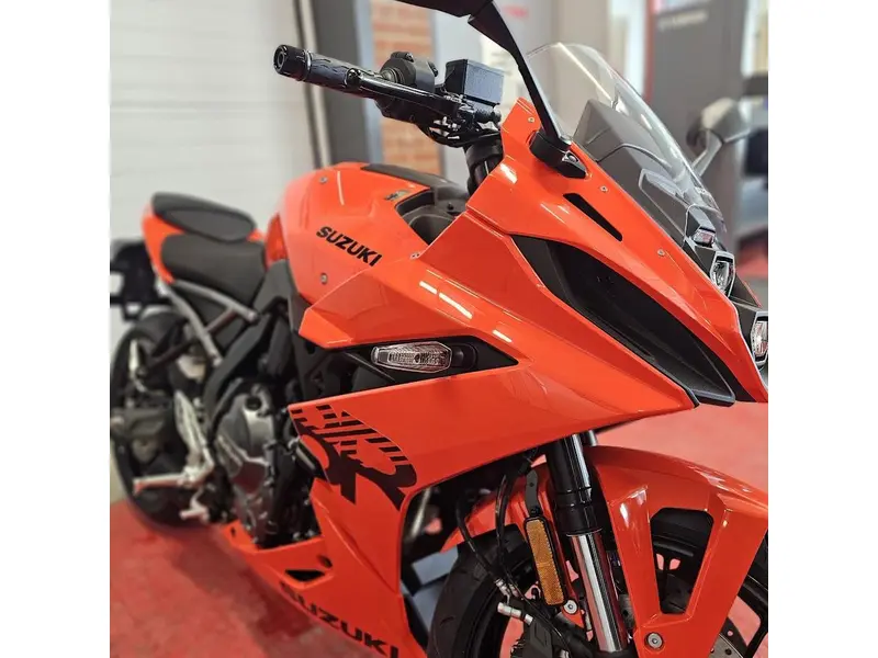 2026 Suzuki GSX 8R thumbnail 26
