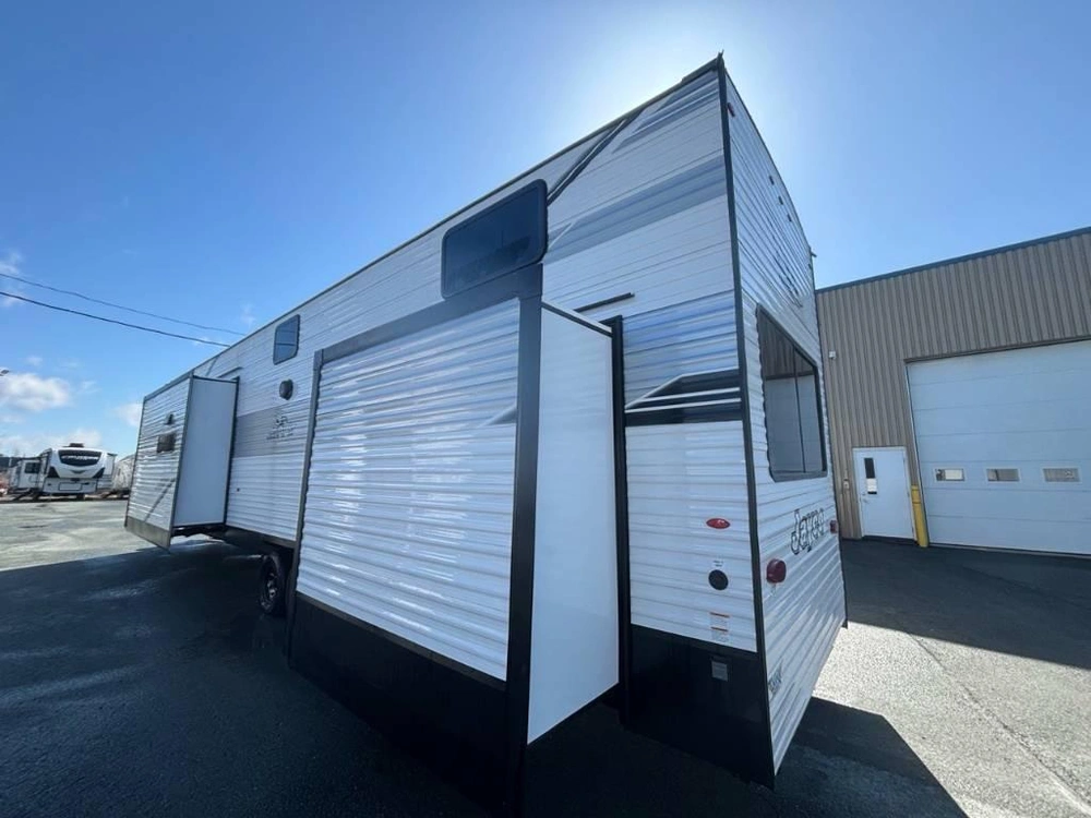 Jayco Jay Flight Bungalow 401loft 2026 alt