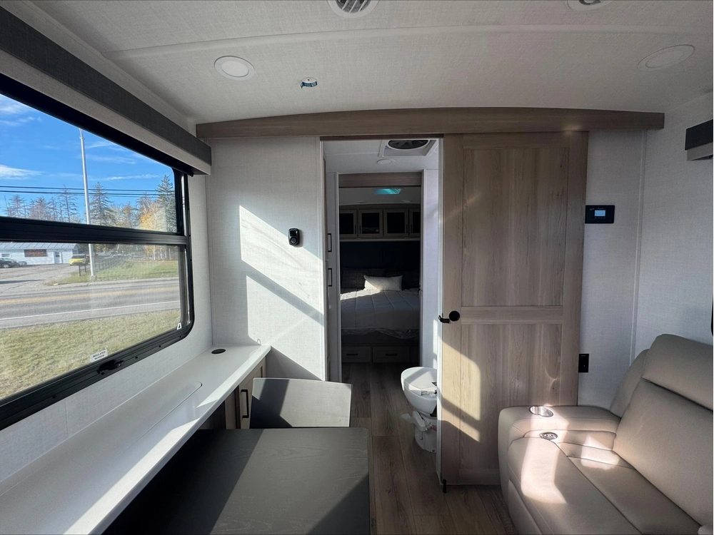 Forest River Rockwood Ultra Lite 301fkt 2026 alt