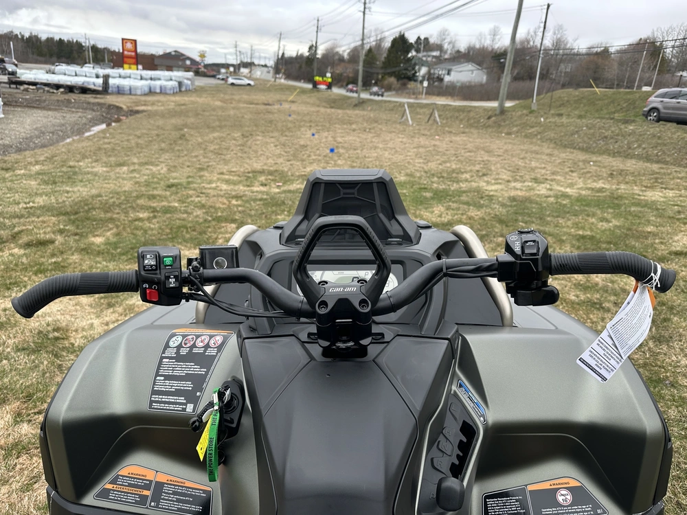 2026 Can-am Outlander Xmr 1000r alt
