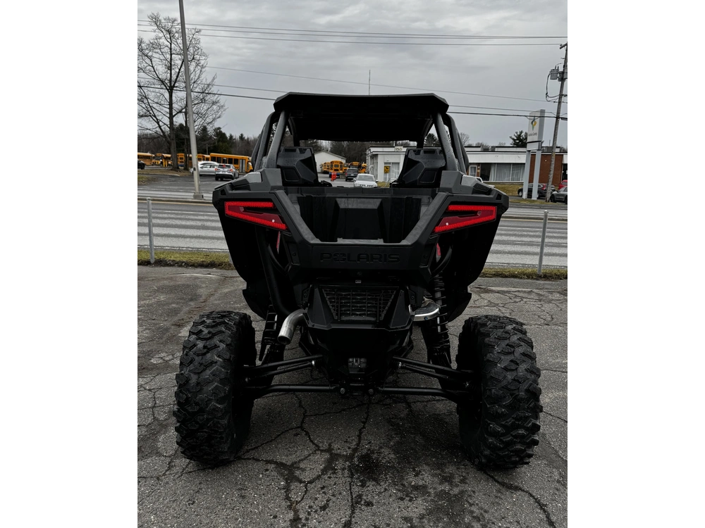 Polaris Rzr Pro Xp Ultimate 2026 alt