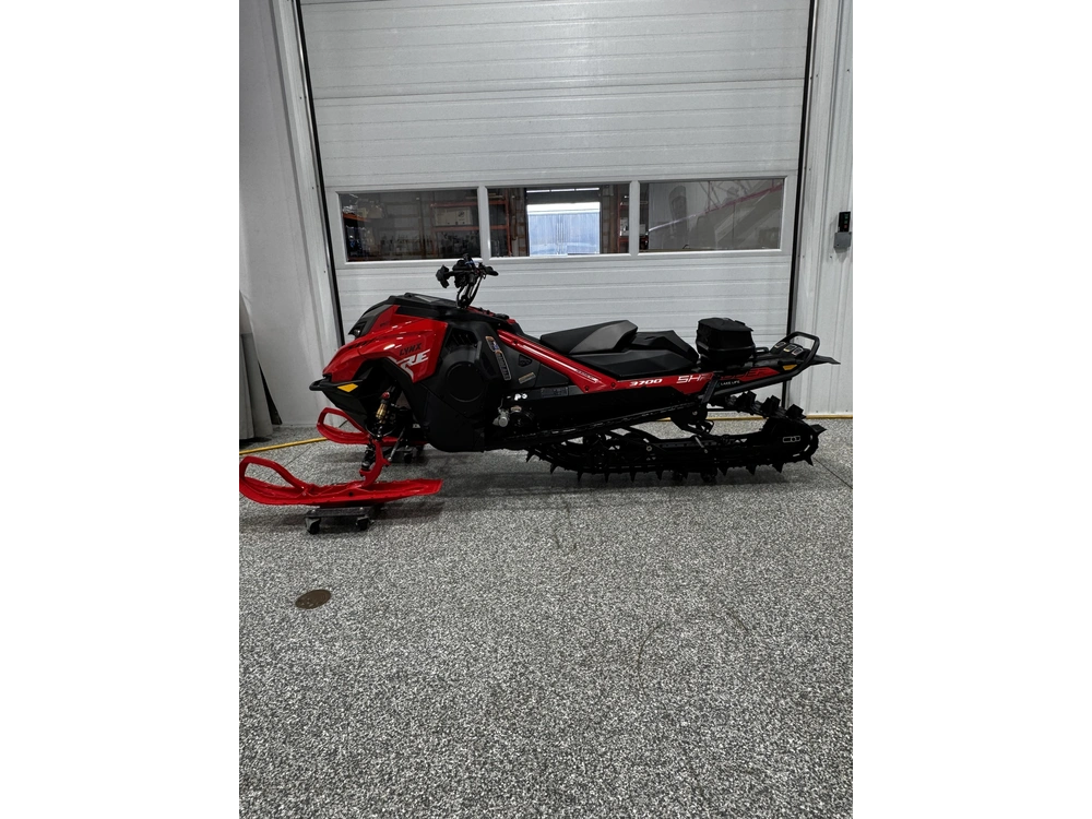 2025 Lynx Shredder Re 3700 850 E-tec Powdermax 2.5" Shot W/ 10.25" Touchscreen Lac alt