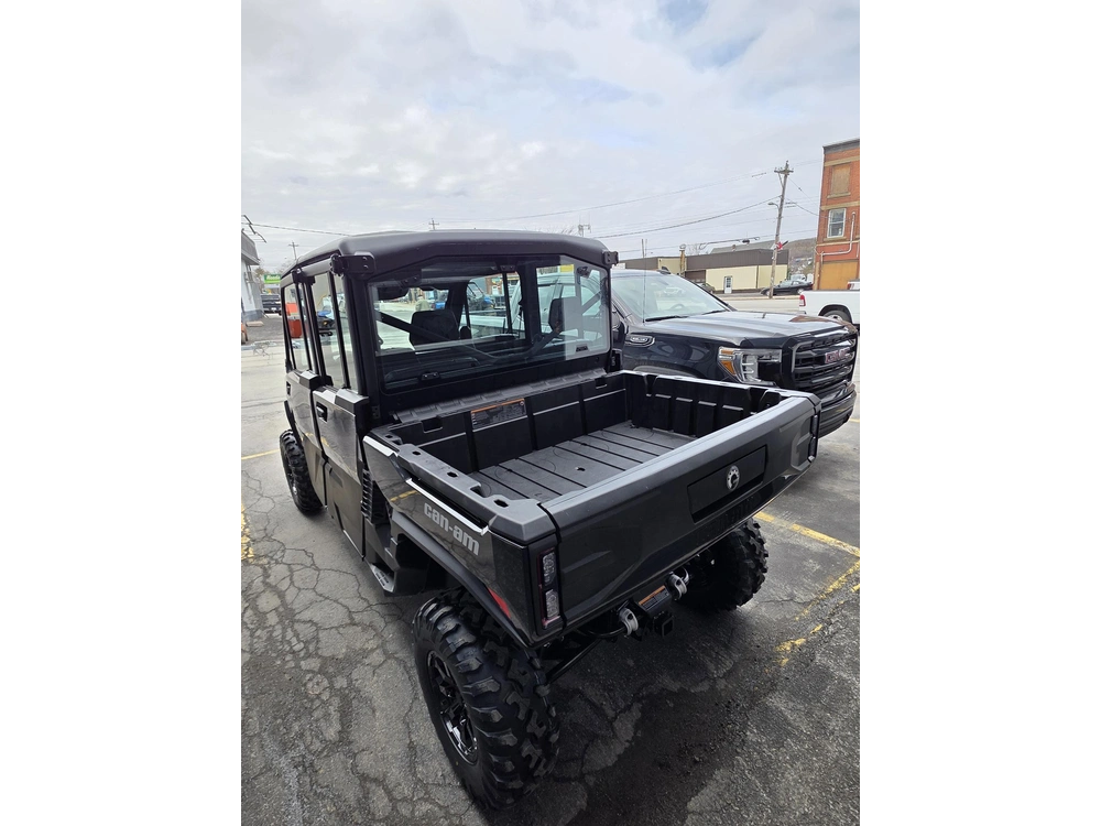 2026 Can-am Defender Max Xt Cab Hd11