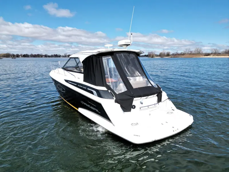 2015 Regal 42 SPORT COUPE