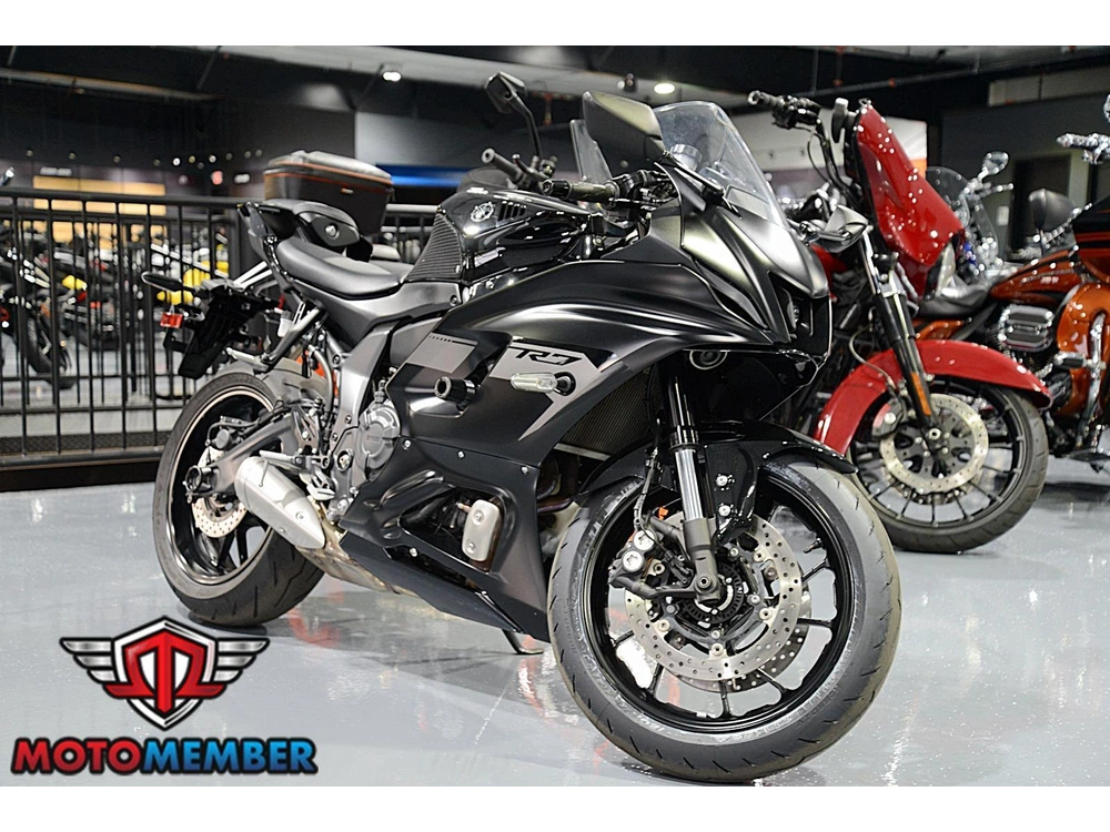 2025 Yamaha Yzf-r7 alt