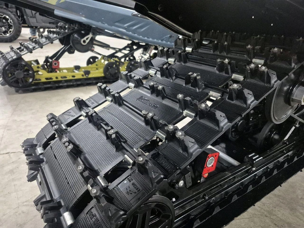 Ski-doo Renegade X 900 Ace Turbo Ice R 2026 alt