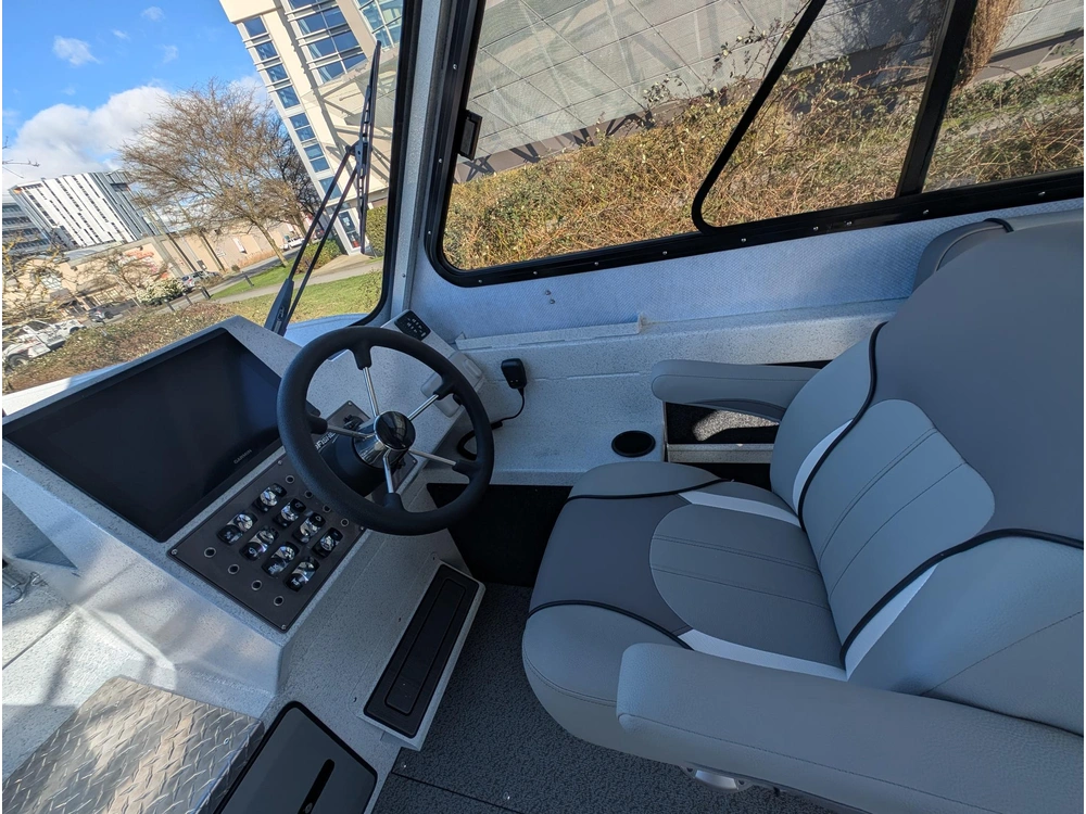 2026 Kingfisher 2425 Escape Ht alt