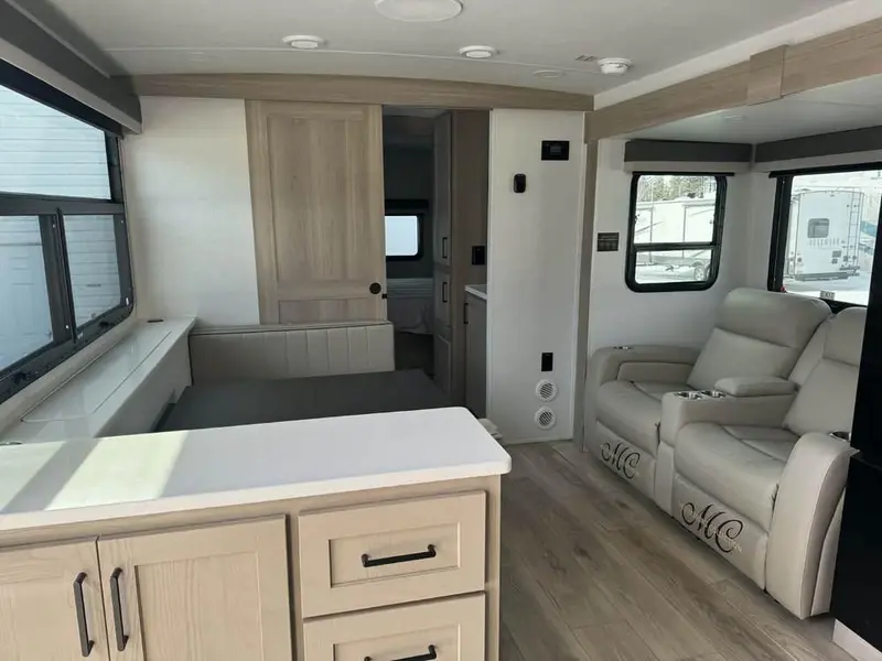 2026 Forest River ROCKWOOD ULTRA LITE 2619FK