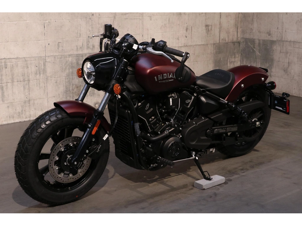 Indian Motorcycle Scout Bobber Limited +tech 2026 alt