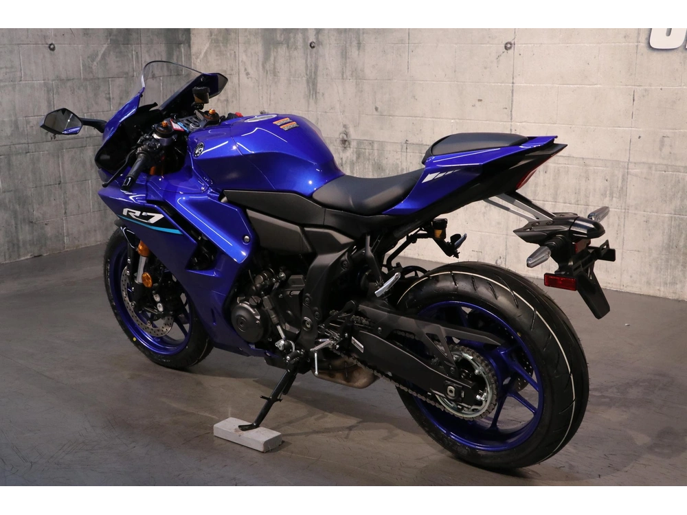 2026 Yamaha Yzf-r7 alt