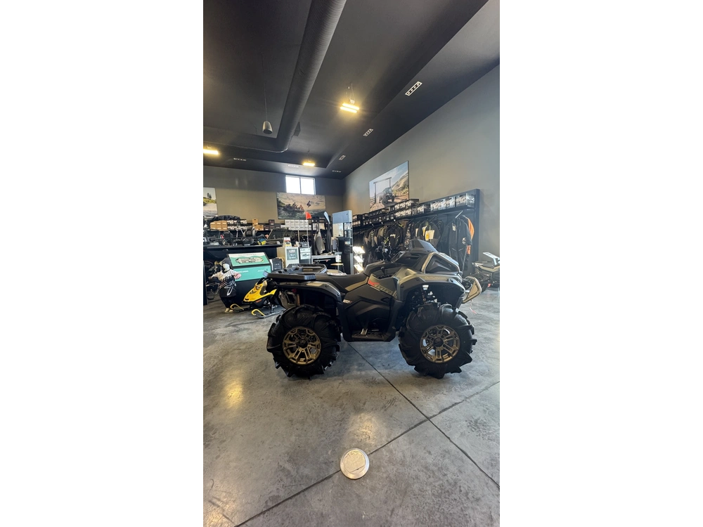 2026 Can-am Outlander Xmr 1000r Loft Green Satin alt
