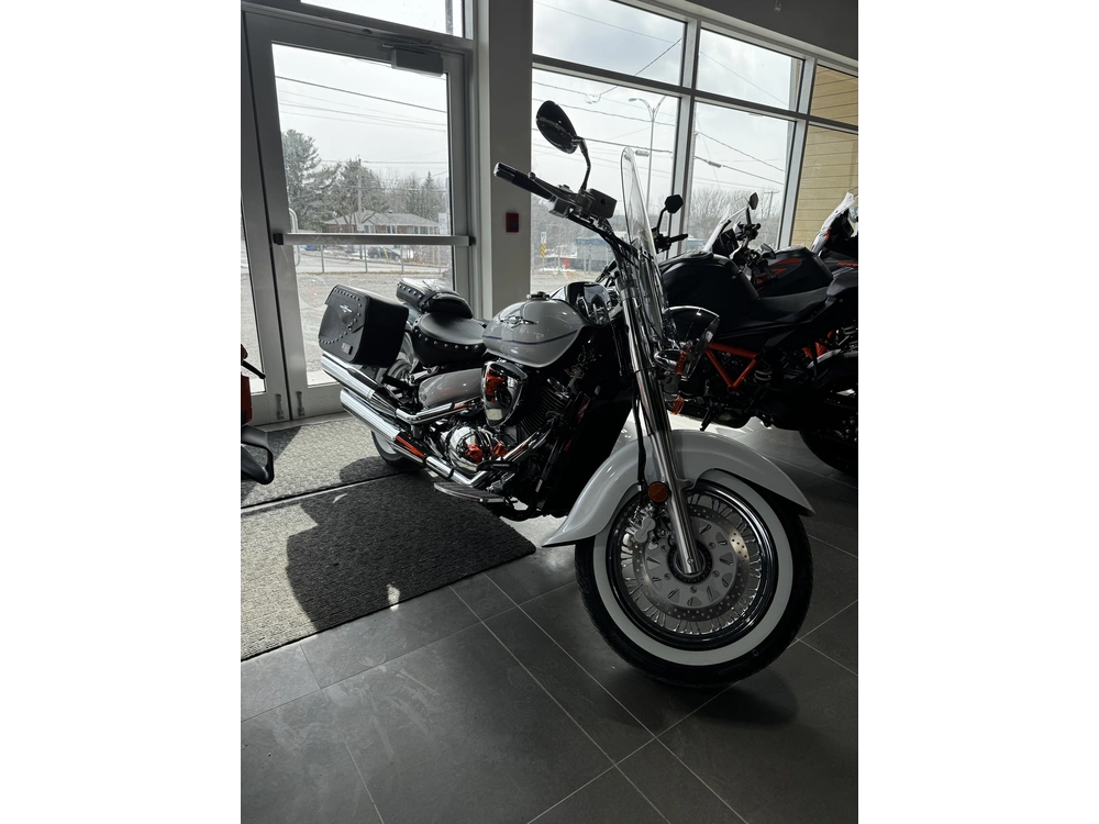 Suzuki Boulevard C50t 2025 alt