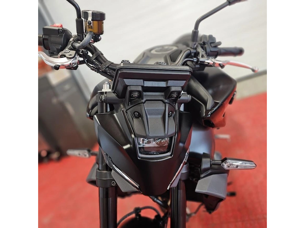 2025 Yamaha Mt-09 alt